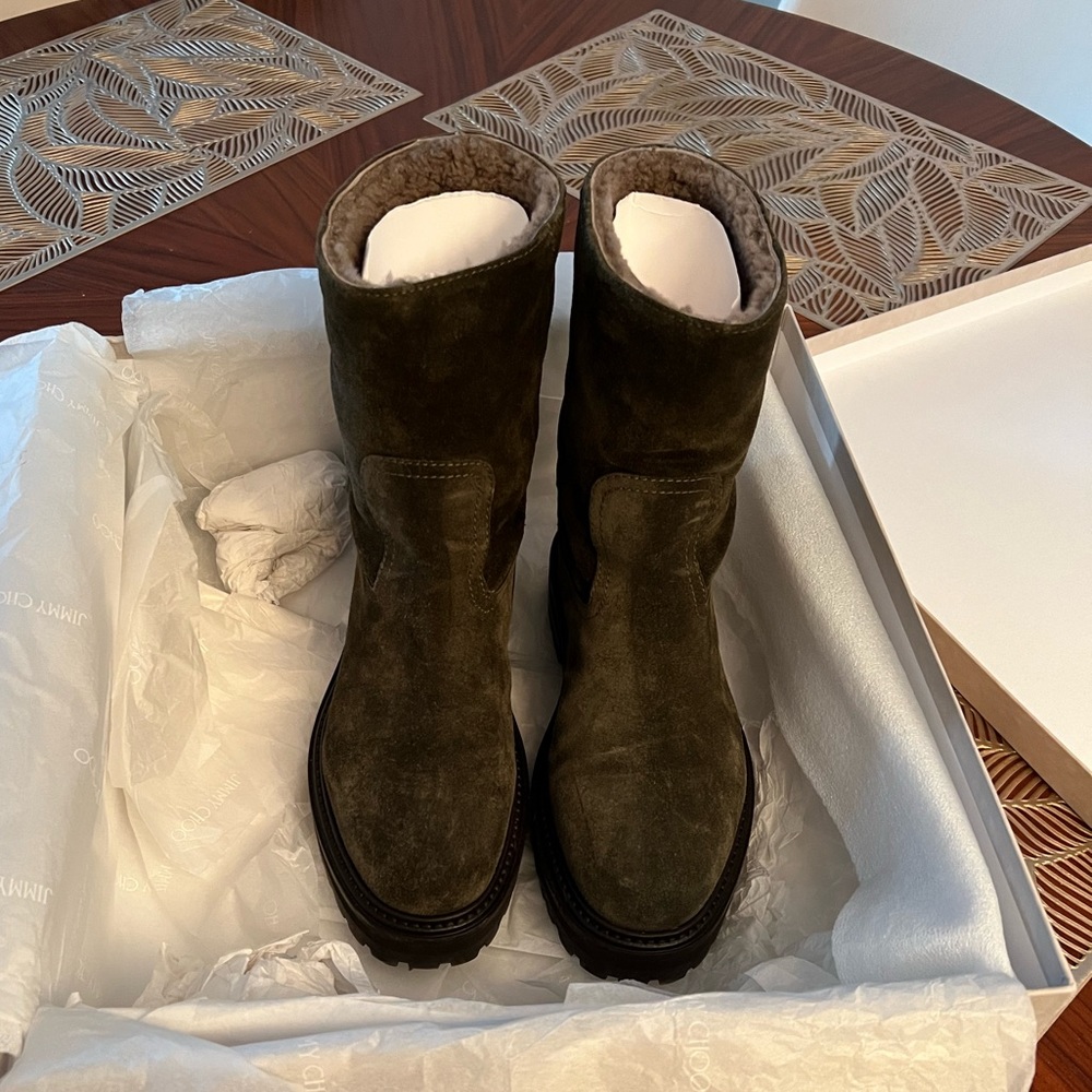 Jimmy Choo Yari EU 37 Brand New Green Dark Warm Winter Boots like UGGs